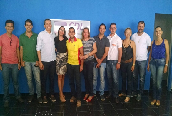 Comissão organizadora para os festejos juninos se reuniu com a CDL