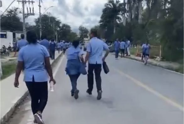 Homem esfaqueia colegas de trabalho em Jequié