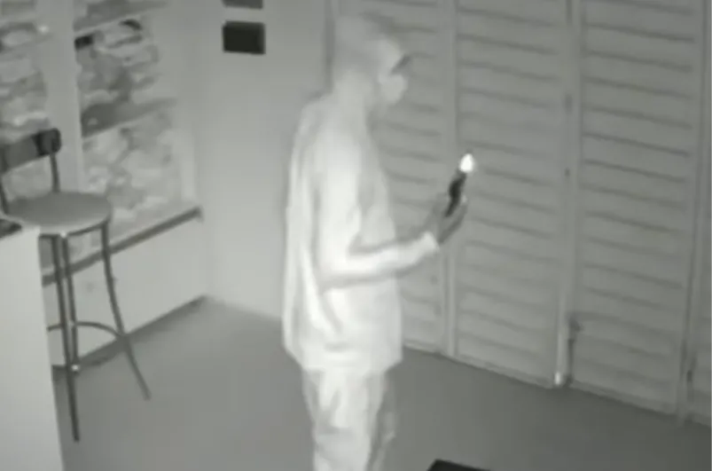 Loja é arrombada e tem dinheiro furtado durante a madrugada em Rio de Contas