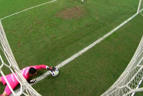 Passou da linha? CBF divulga análise do VAR de possível gol do Palmeiras contra o Bahia