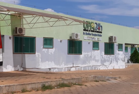 Homem fica ferido após colidir em veículo em Livramento