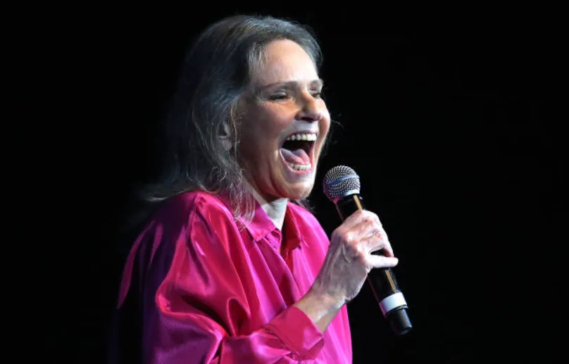 Cantora Angela Ro Ro morre aos 75 anos