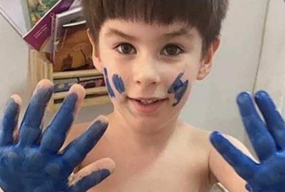 Câmara aprova lei Henry Borel, que considera crime hediondo o homicídio de crianças