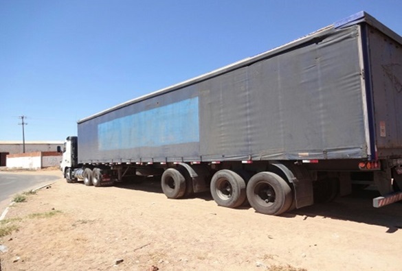 Bandidos roubam carga de cerveja e refringente em Brumado