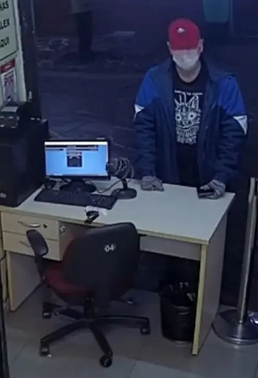 Homem mata namorada e deixa partes do corpo em diferentes locais da cidade