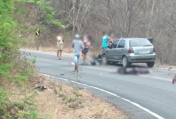 Homem morre e mulher fica ferida em acidente entre Paramirim e Érico Cardoso