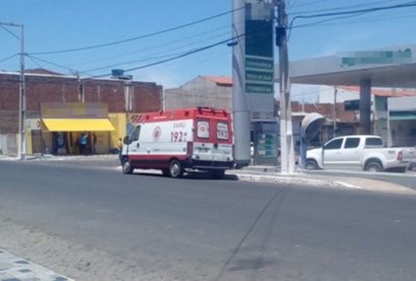 Livramento: Carro colide em moto e motociclista tem dedo decepado