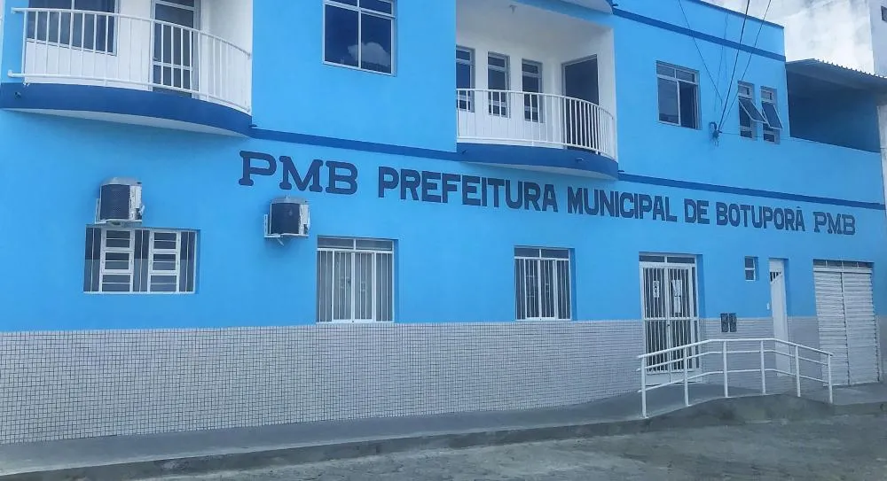 Tribunal de Contas dos Municípios suspende licitação de R$ 1,8 milhão em Botuporã por ‘apagão’ de documentos obrigatórios
