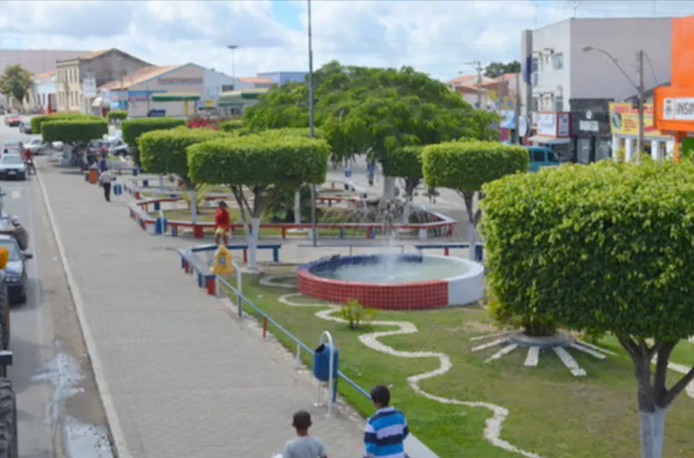 Jovem é morto e irmão fica ferido após sequestro em Poções