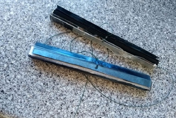 Clientes de banco encontram aparatos que roubam dados em caixas eletrônicos