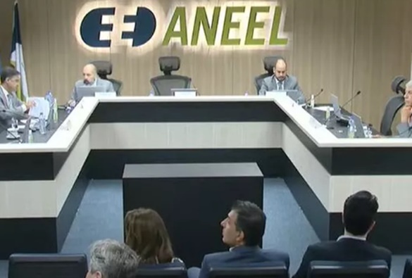 Agência Nacional de Energia Elétrica reajusta tarifas e consumidor pagará conta mais cara na Bahia