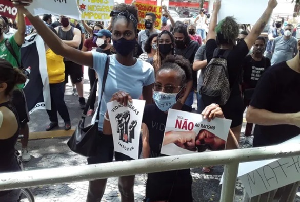 Brasil tem alta de mais de 50% nos registros de racismo e homofobia em 2022, mostra Anuário de Segurança Pública