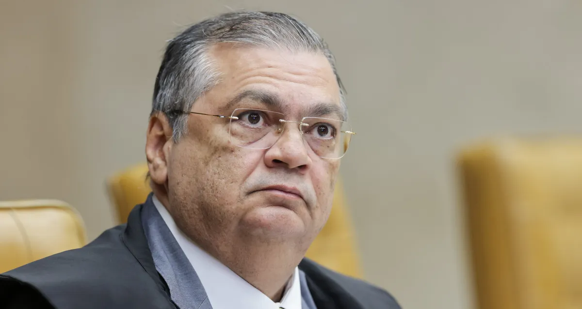 Flávio Dino determina reintegração de diretor-geral e dirigente de Inteligência da PF afastados por Mendonça