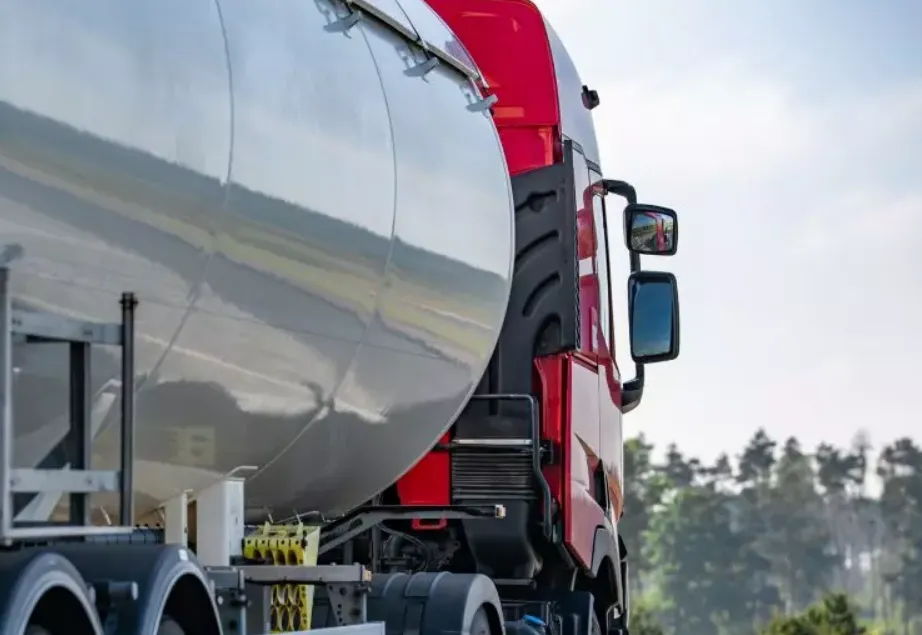 Diesel ficará mais barato a partir desta terça-feira