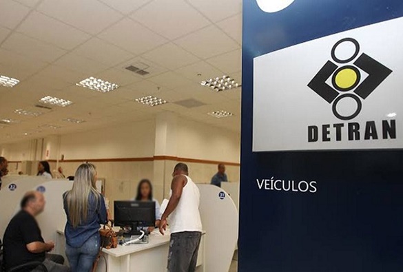 Serviços de veículos do Detran-Ba voltam a funcionar após pane no sistema