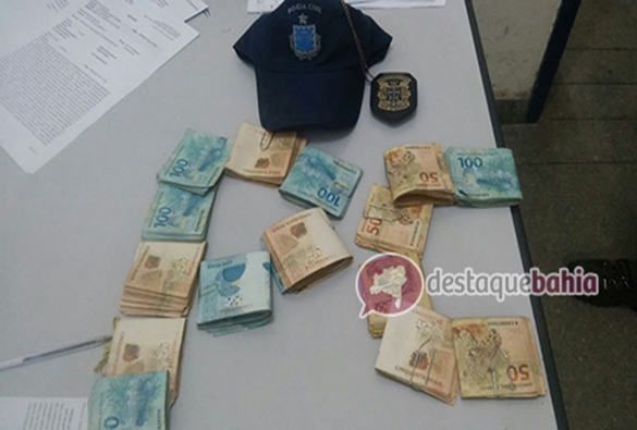 Brumado: Delegado aplica fiança de R$ 15 mil à homem detido após causar desordem e desacatar policiais em festa religiosa em Livramento; o valor foi pago