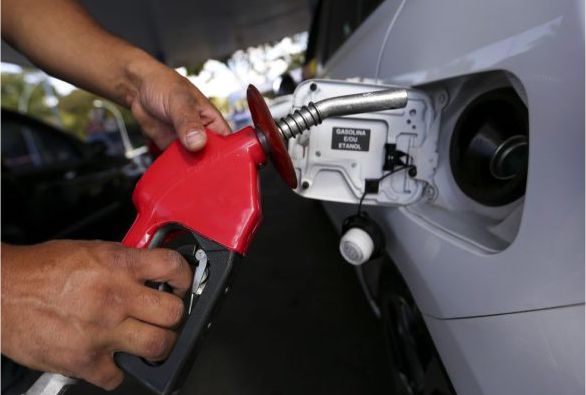 Acelen anuncia aumento de 5,1% no preço da gasolina vendida na Bahia