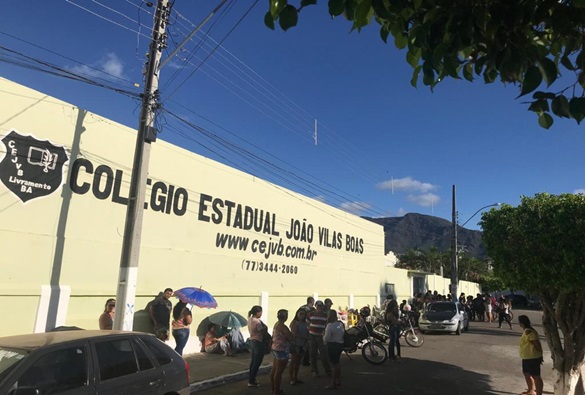 Bahia prepara retorno das aulas na rede estadual com medidas de isolamento social