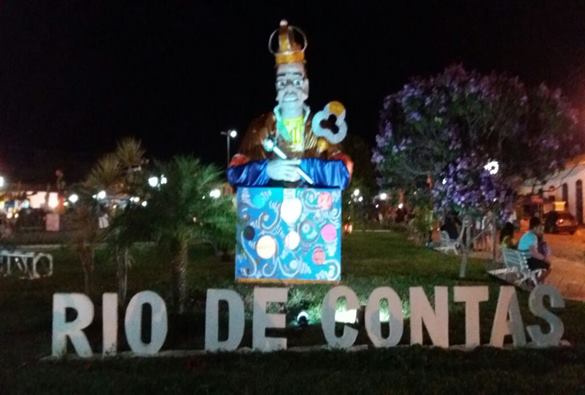 Entrega da chave da cidade ao Rei Momo abre oficialmente carnaval de Rio de Contas