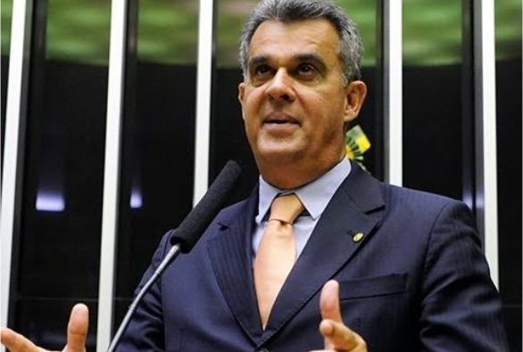 Sérgio Britto é exonerado do cargo de secretário de Infraestrutura da Bahia